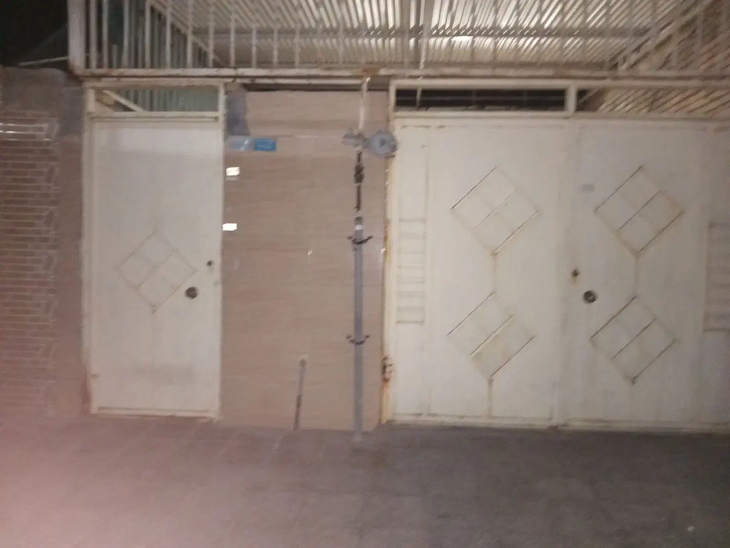 خونه ۱۰۰ متری در ارغوان شرقی ۱ با شاب نرده|اجارهٔ خانه و ویلا|اندیمشک, |دیوار