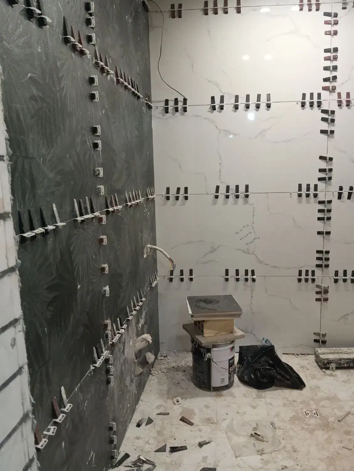 کاشی کار، کاشیکاری وسرامیک|خدمات پیشه و مهارت|اهواز, منبع اب|دیوار