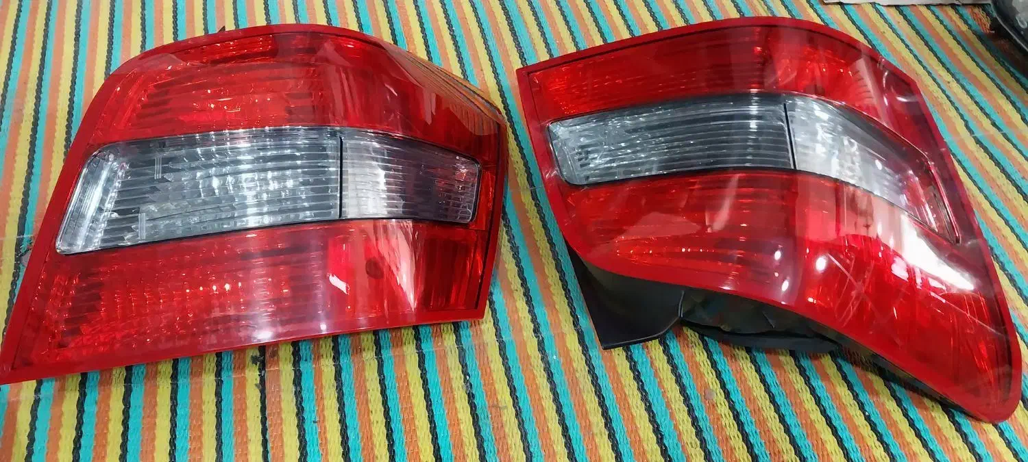 چراغ عقب بنزGLK2010|قطعات یدکی و لوازم جانبی|قدس, شهرک صنعتی گلگون|دیوار