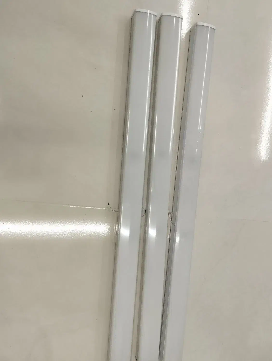 لوازم الکریکی|لامپ و چراغ|مشهد, کوی المهدی|دیوار