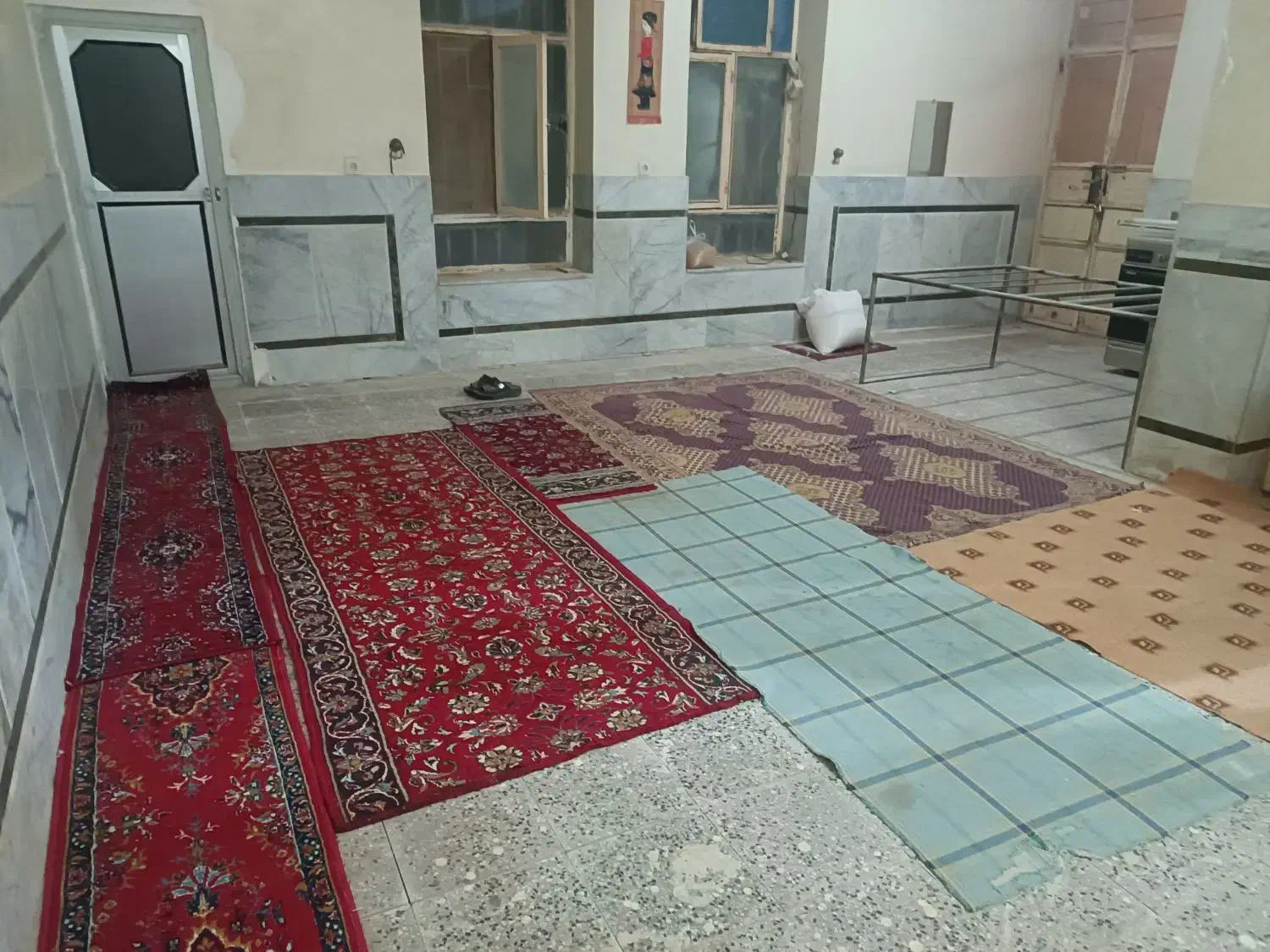 فرشک رنگی|فرش|زابل, |دیوار