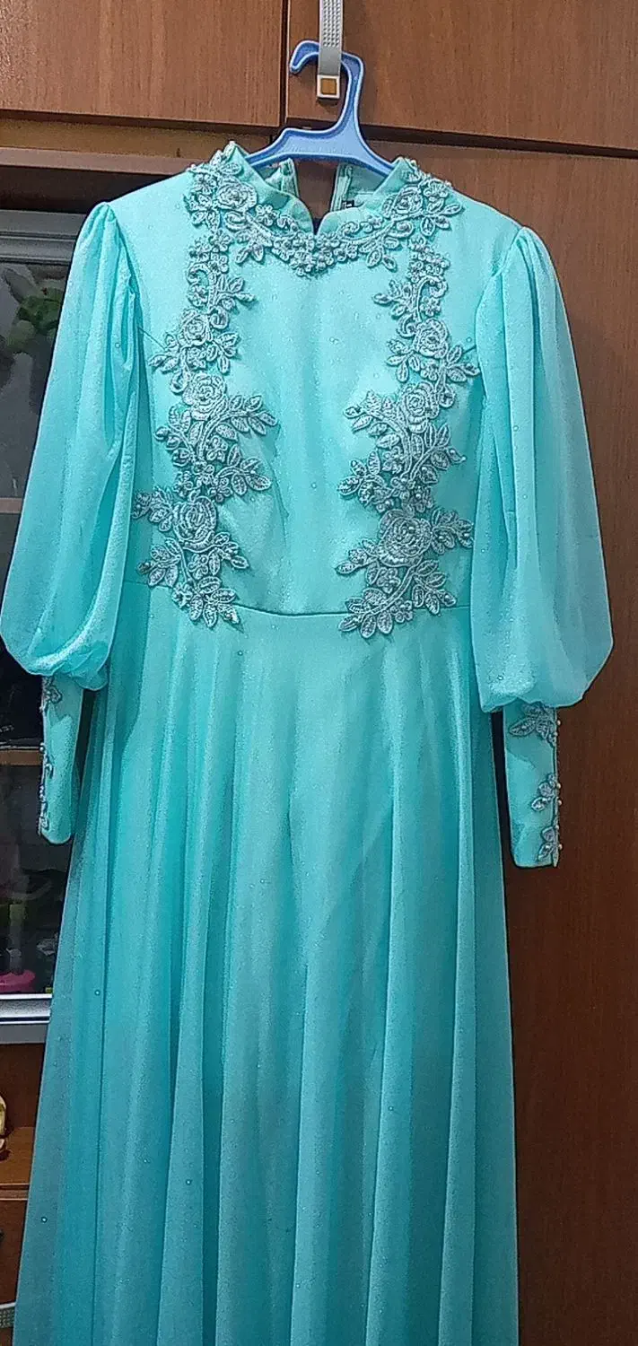 پیراهن مجلسی|لباس|رشت, سلیمانداراب|دیوار