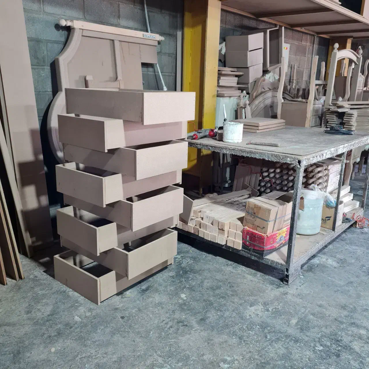 نجار وردست ، استادکار ، کنترات کار|استخدام صنعتی، فنی، مهندسی|چهاردانگه (تهران), |دیوار