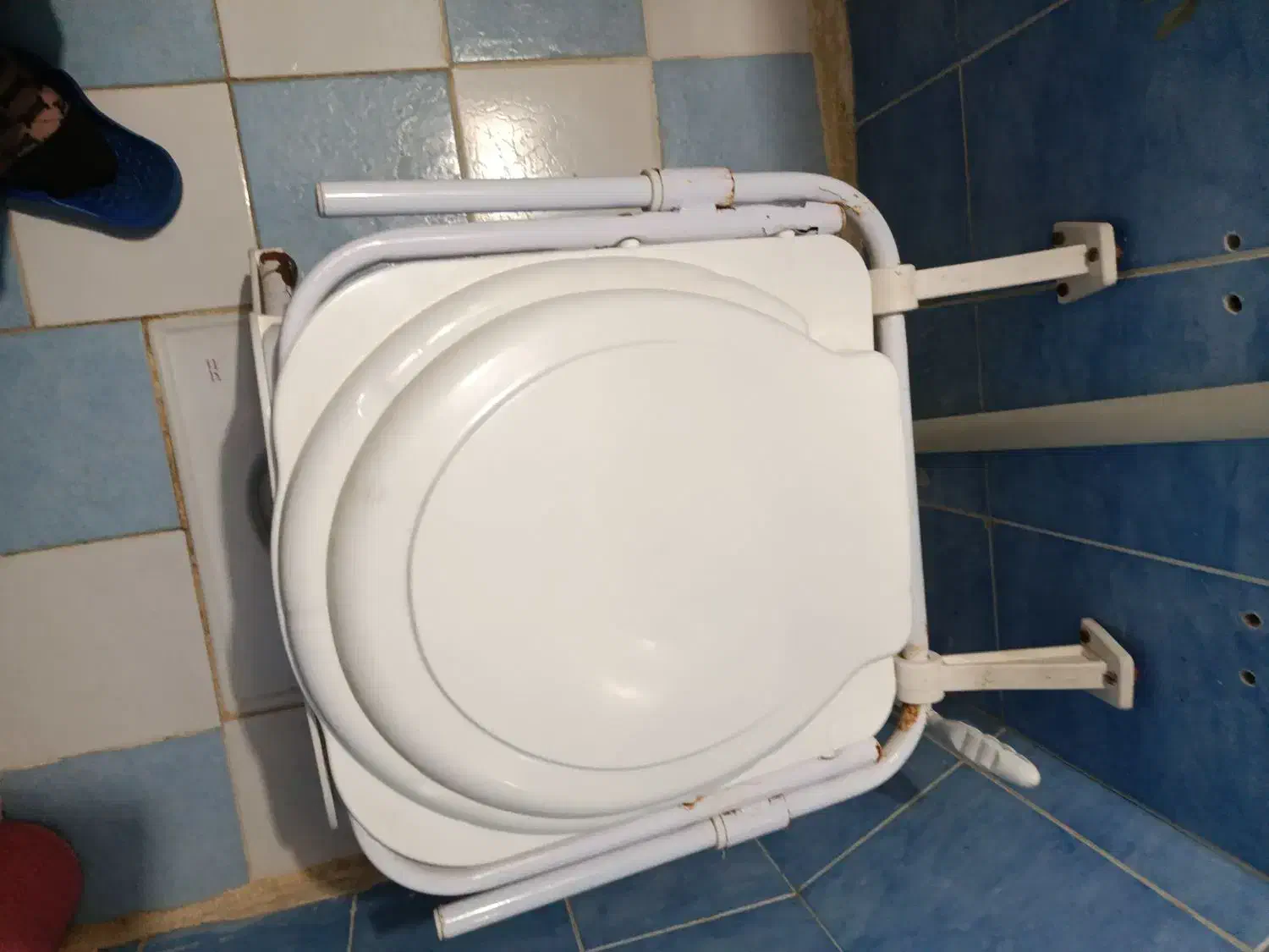 یک عدد توالت فرنگی تاشو|لوازم سرویس بهداشتی|پاکدشت, پاکدشت (مامازند)|دیوار