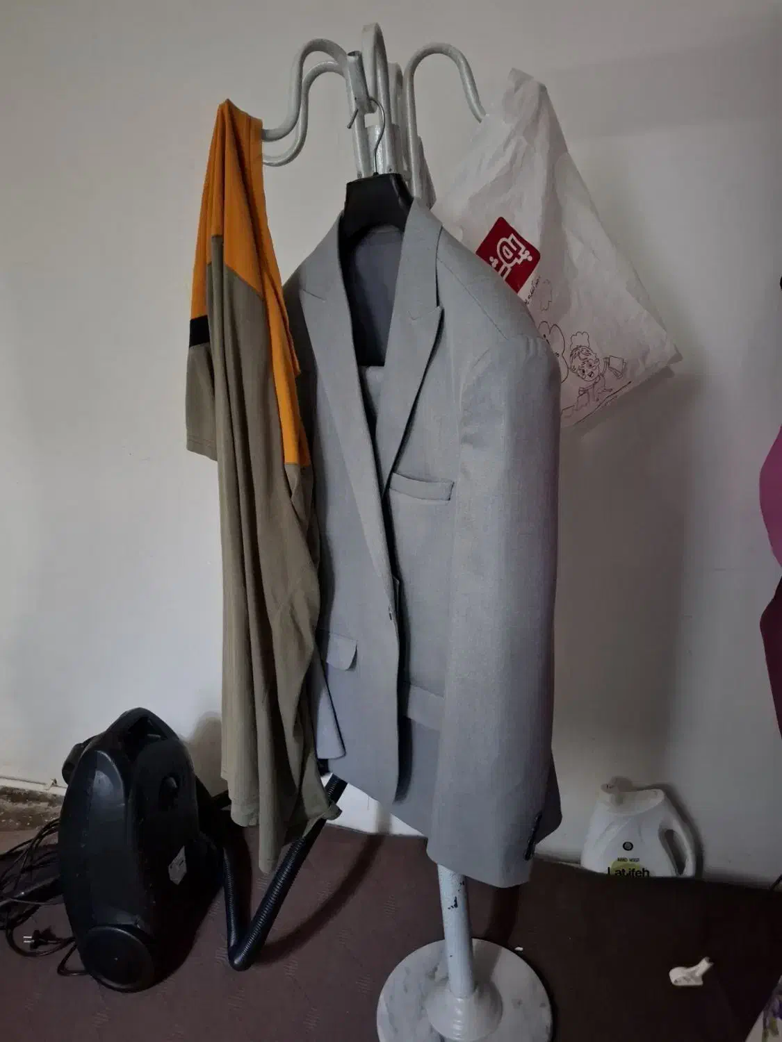 چوب لباس ایستاده|بندرخت و رختآویز|اردبیل, |دیوار