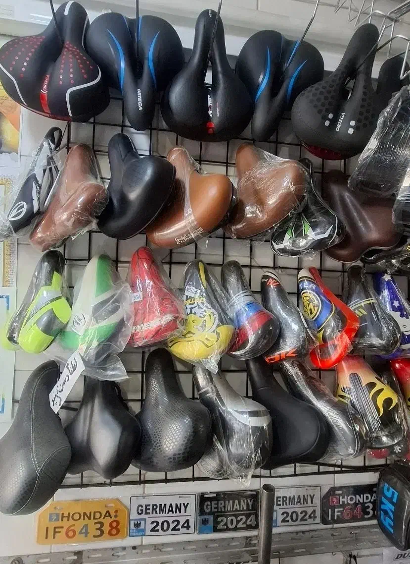 دوچرخه لوازم|دوچرخه، اسکیت، اسکوتر|اصفهان, جلالیه|دیوار