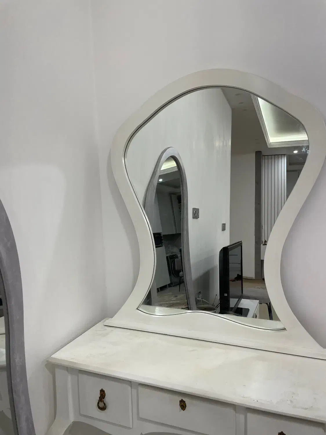 آیینه کنسول|بوفه، ویترین، کنسول|یاسوج, |دیوار