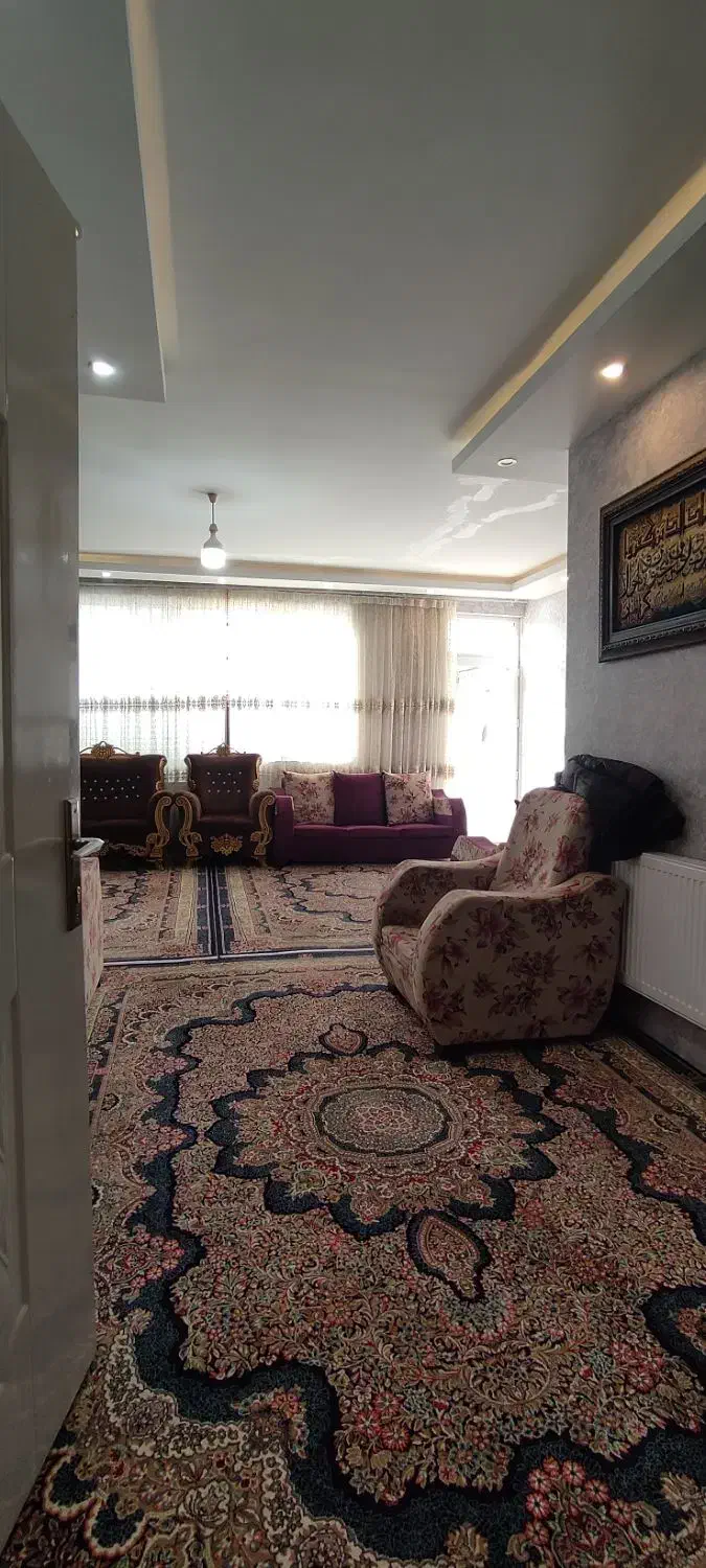 همکف ۱۳۰ متری/ سه خوابه/ حیاط دار/ عبور مجزا دوشان|فروش آپارتمان|سنندج, |دیوار