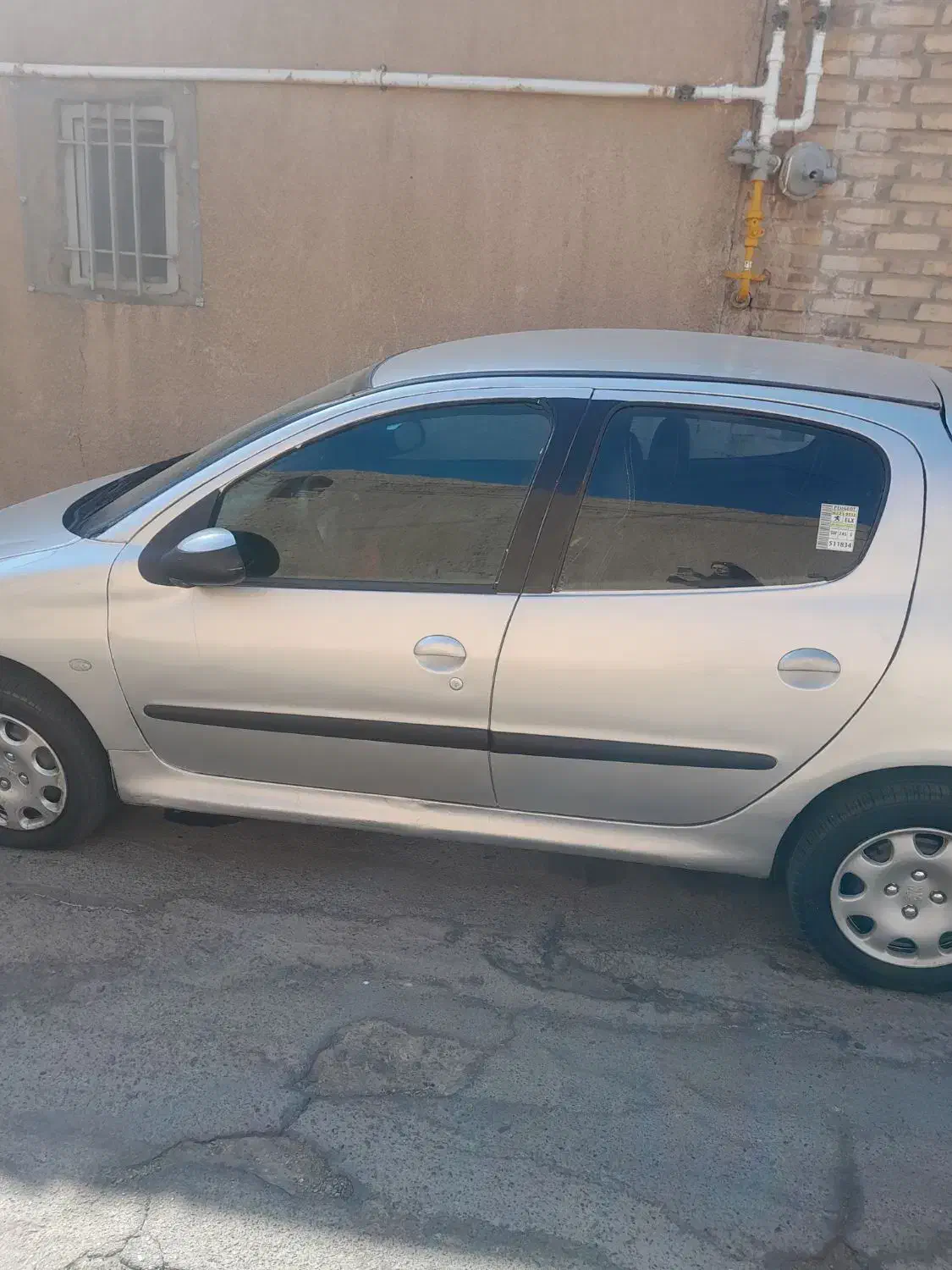 پژو۲۰۶نقره ای|خودرو سواری و وانت|بیرجند, |دیوار