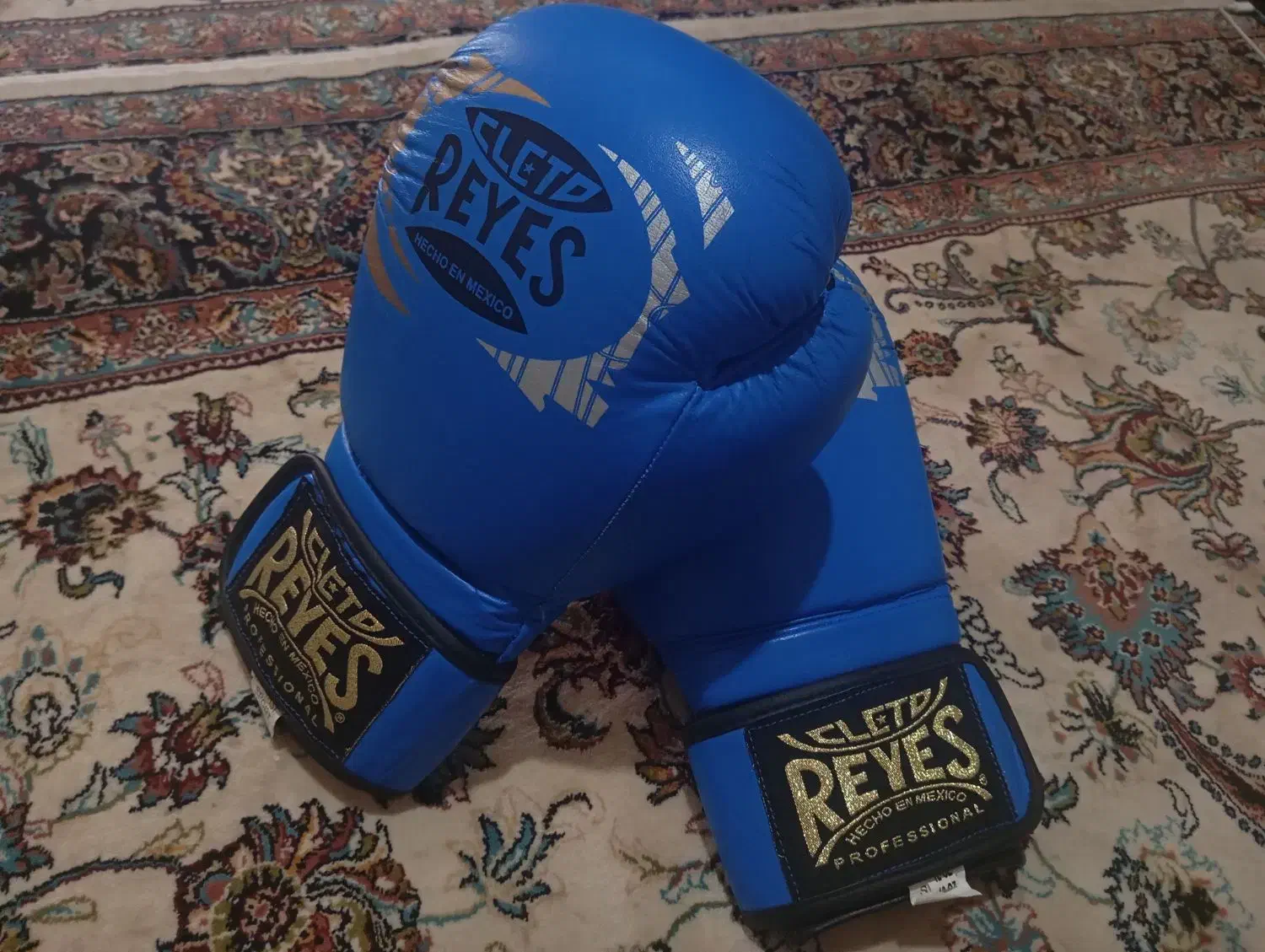 دستکش بوکس|تجهیزات ورزشی|همدان, |دیوار