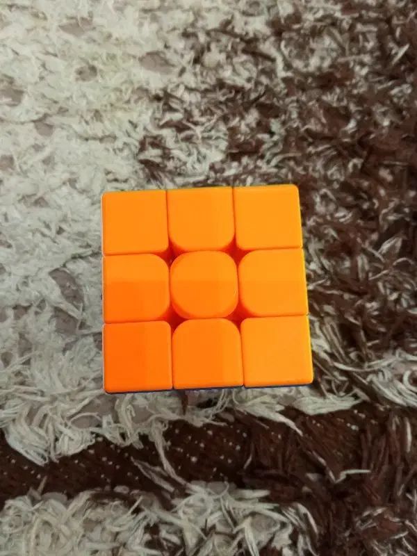 روبیک حرفه ای|اسباب‌‌بازی|شاهین‌شهر, عطار|دیوار