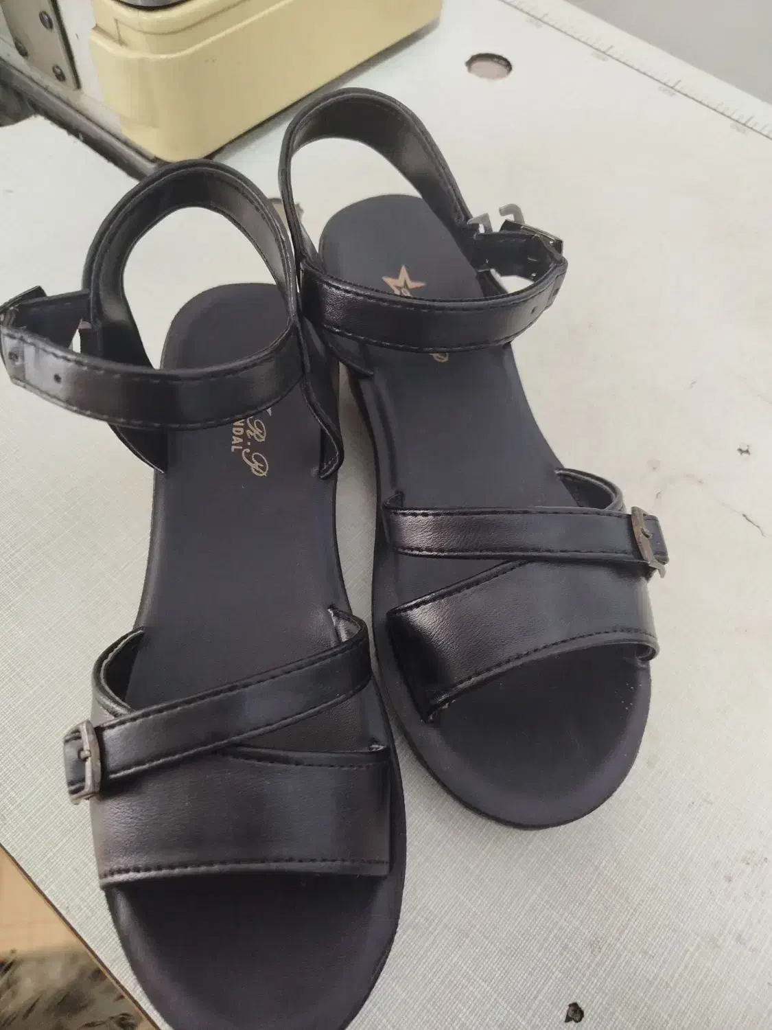 کفش تابستونی کفش تابستونی وکالج سایز40|کیف، کفش، کمربند|نسیمشهر, |دیوار