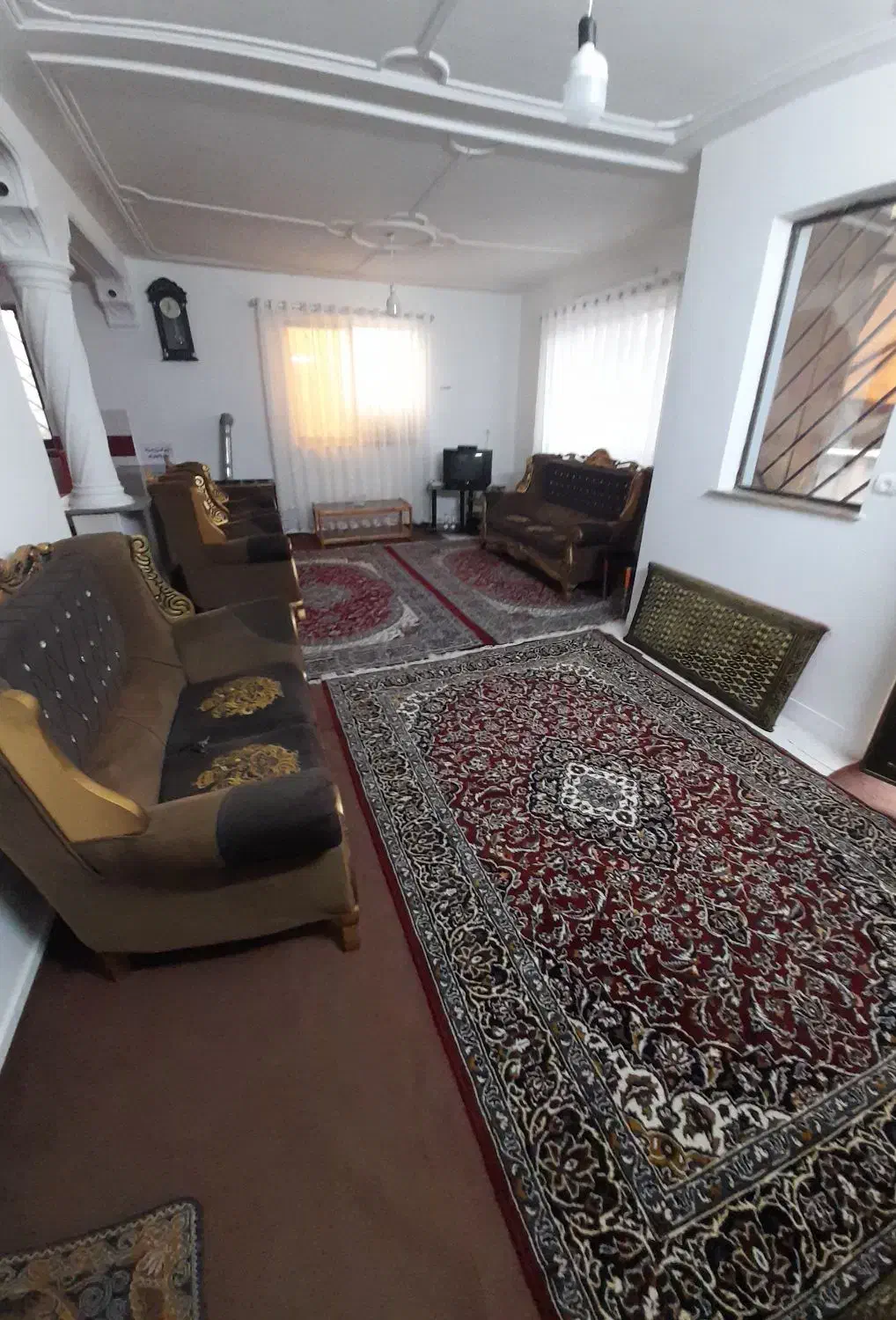 اجاره ویلایی تمیز گلستان نزدیک استخر|اجارهٔ کوتاه‌مدت آپارتمان و سوئیت|لاهیجان, گلستان|دیوار