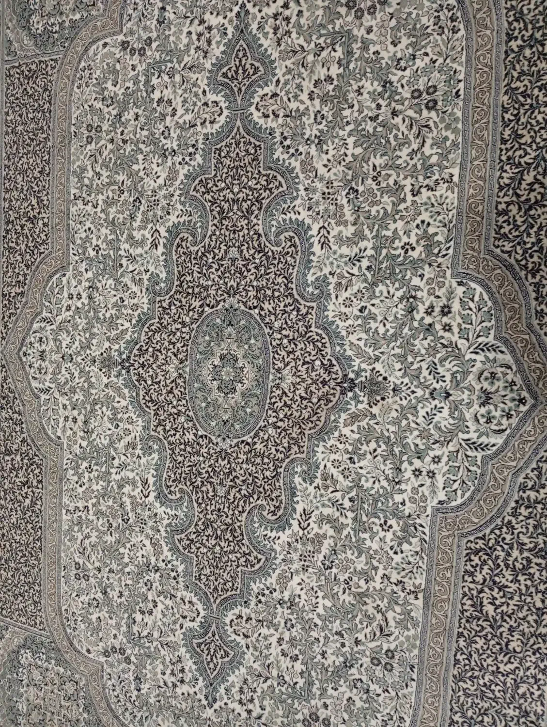 فرش ۱۸متری|فرش|اردکان, |دیوار
