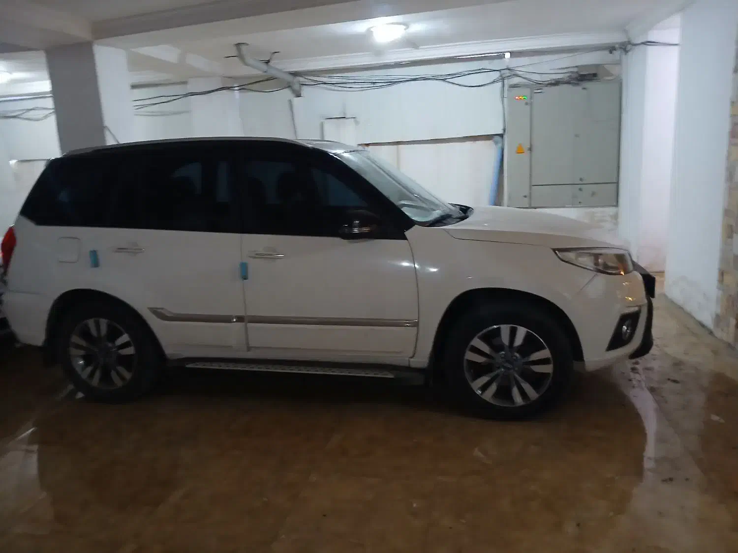 mvmx33sماشین سفید|خودرو سواری و وانت|اردبیل, |دیوار