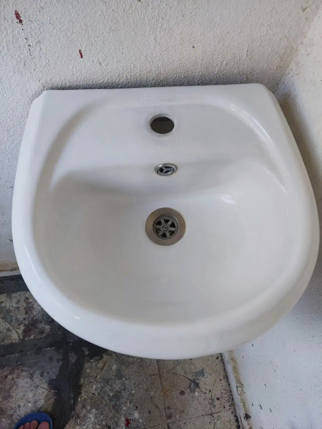 روشویی بدون خط و خش و شکستگی|لوازم سرویس بهداشتی|سنندج, |دیوار