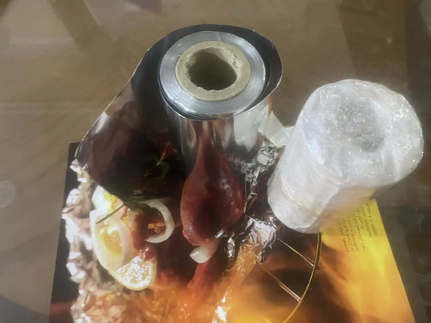 فویل قلیان و فویل خانگی|ظروف نگهدارنده، پلاستیکی، یک‌بارمصرف|ساوه, |دیوار