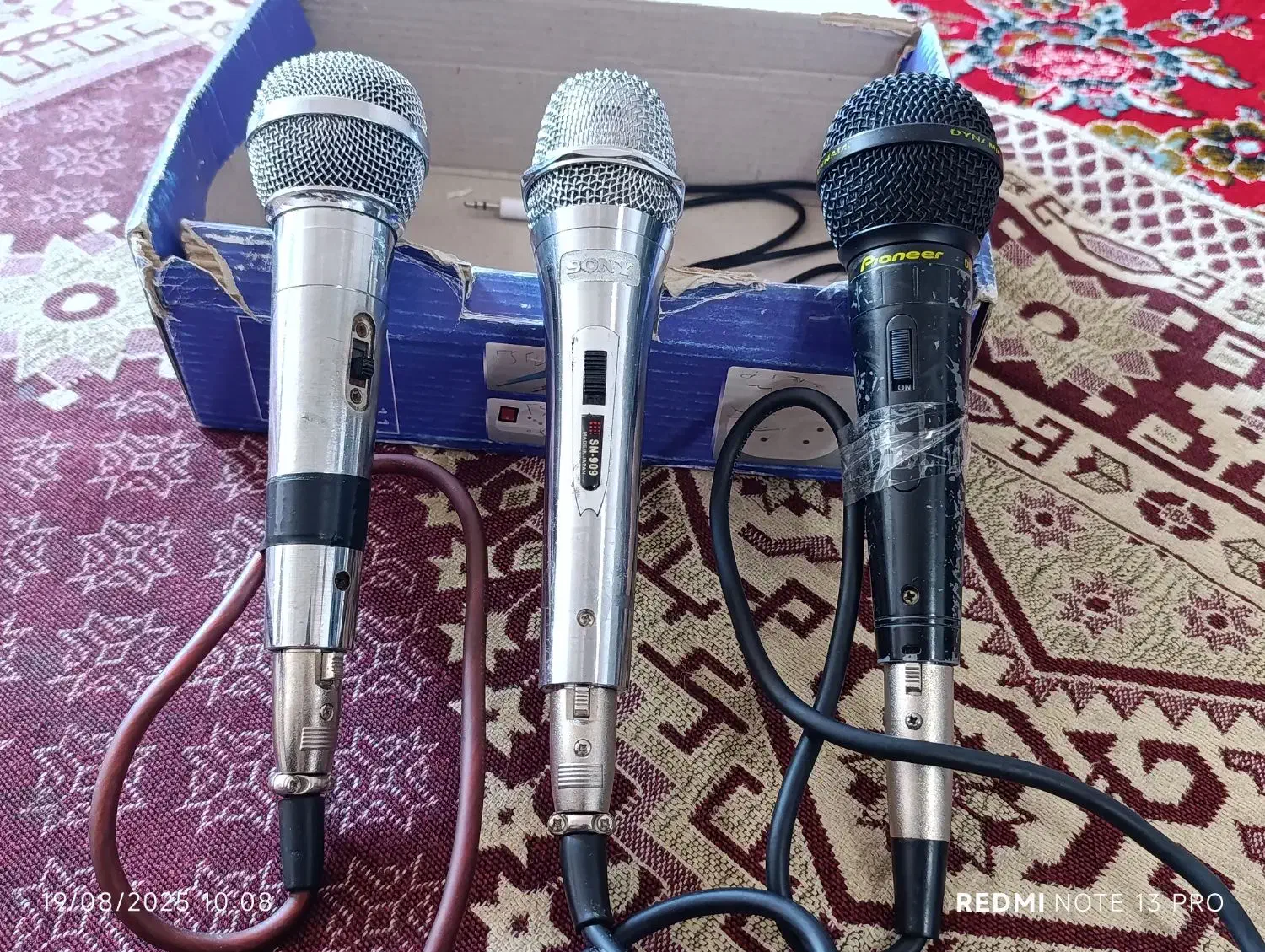 چهار عدد باند کارکرده و سه عدد میکروفن باکفیت|صوتی و تصویری|بروجرد, |دیوار