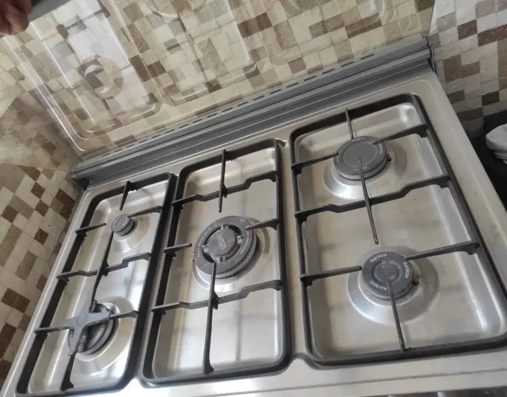 اجاق گاز ۵شعله فردار|اجاق گاز و لوازم برقی پخت‌وپز|تهران, سهروردی|دیوار