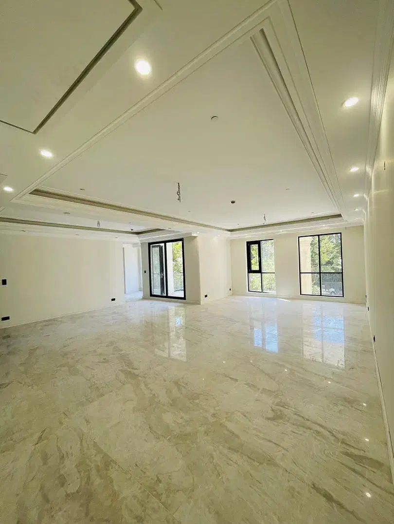 ۱۵۵ متر نوساز کلید نخورده فول امکانات