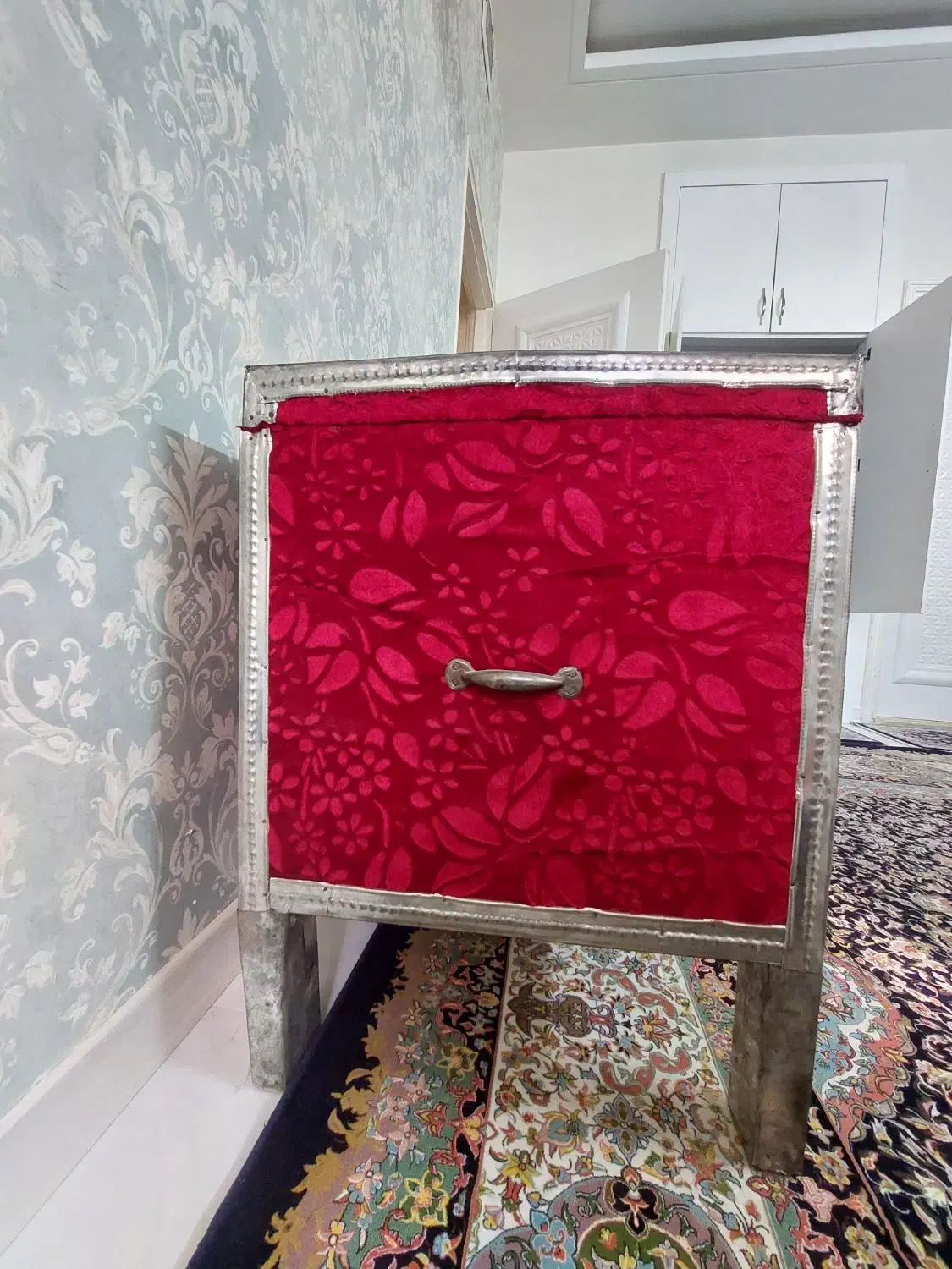 صندوق عتیقه|کلکسیون اشیاء عتیقه|مشهد, آزادشهر|دیوار