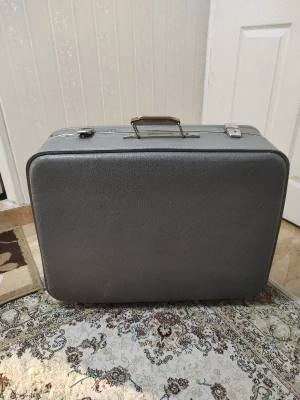 چمدان قدیمی و آنتیک|کیف، کفش، کمربند|تبریز, |دیوار