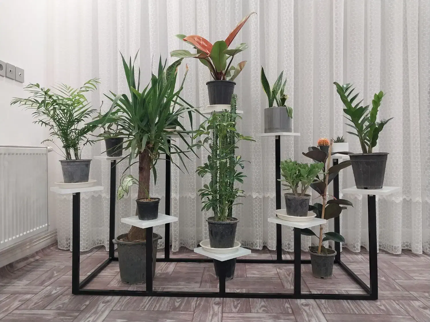 جا گلدانی زیبا با ظرفیت ۱۰ عدد گل|صنایع دستی و سایر لوازم تزئینی|اردکان, |دیوار