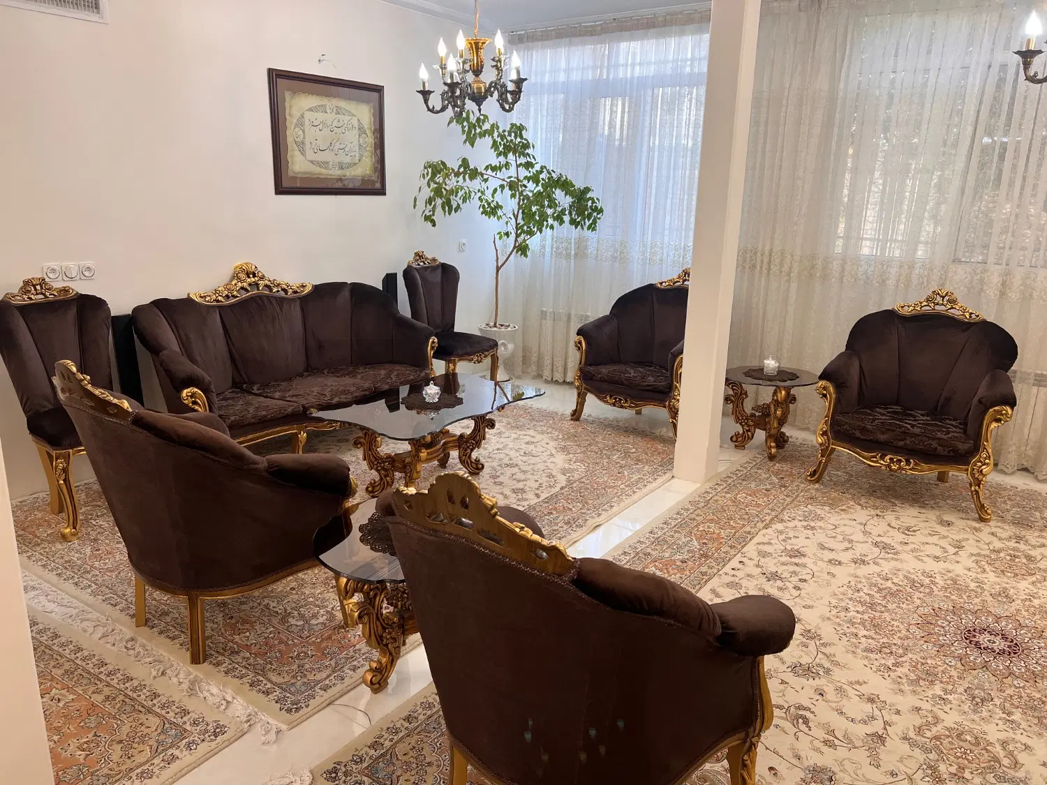 مبلمان استیل ۷ نفره با میز ناهارخوری با ویترین|مبلمان خانگی و میز عسلی|تهران, پونک|دیوار