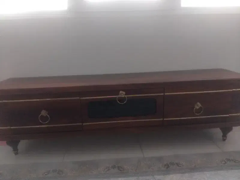 زیرتلویزیون درحدنو|میز تلویزیون|زرندیه, |دیوار