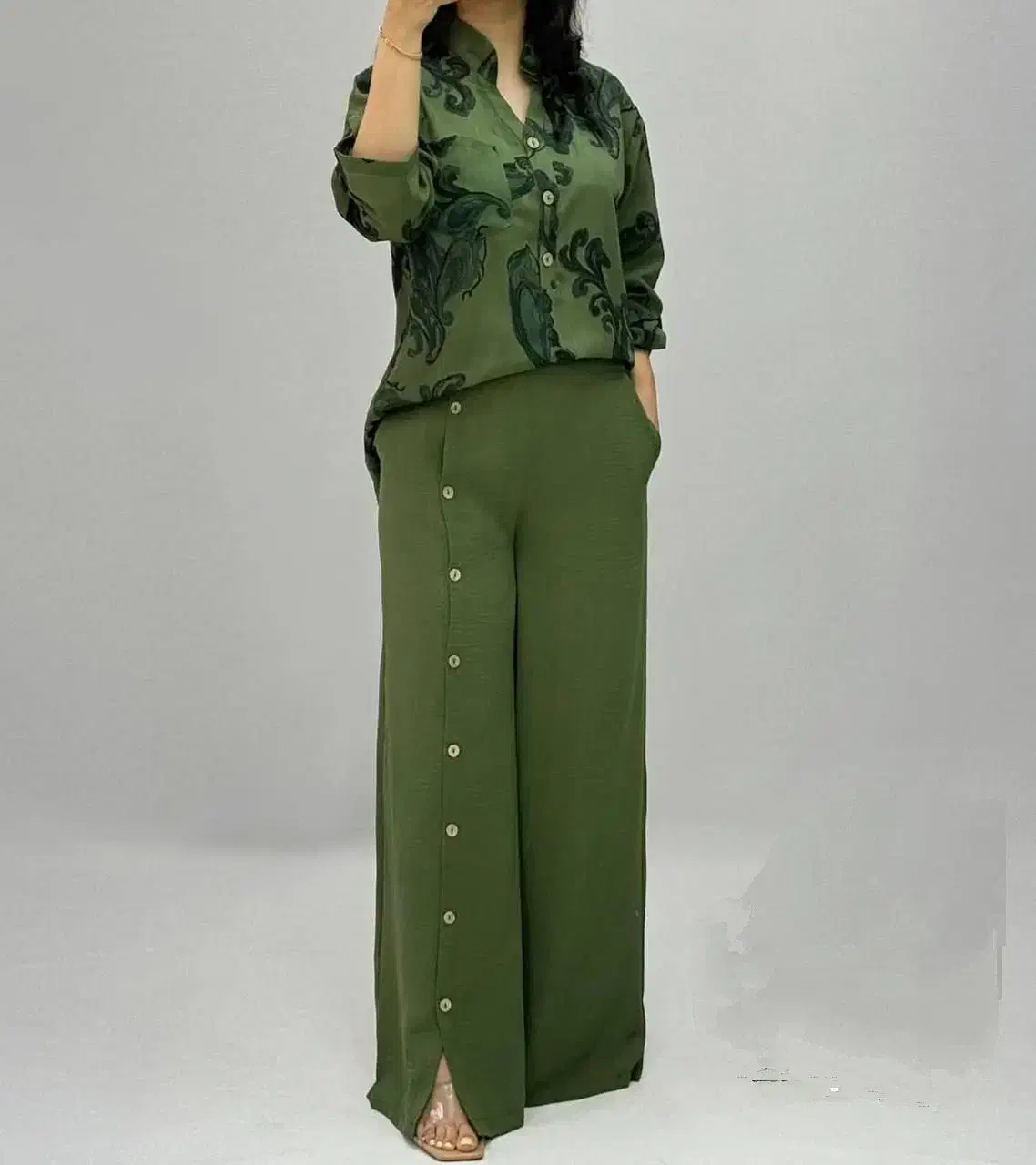 ساق دست بافت|لباس|یزد, |دیوار