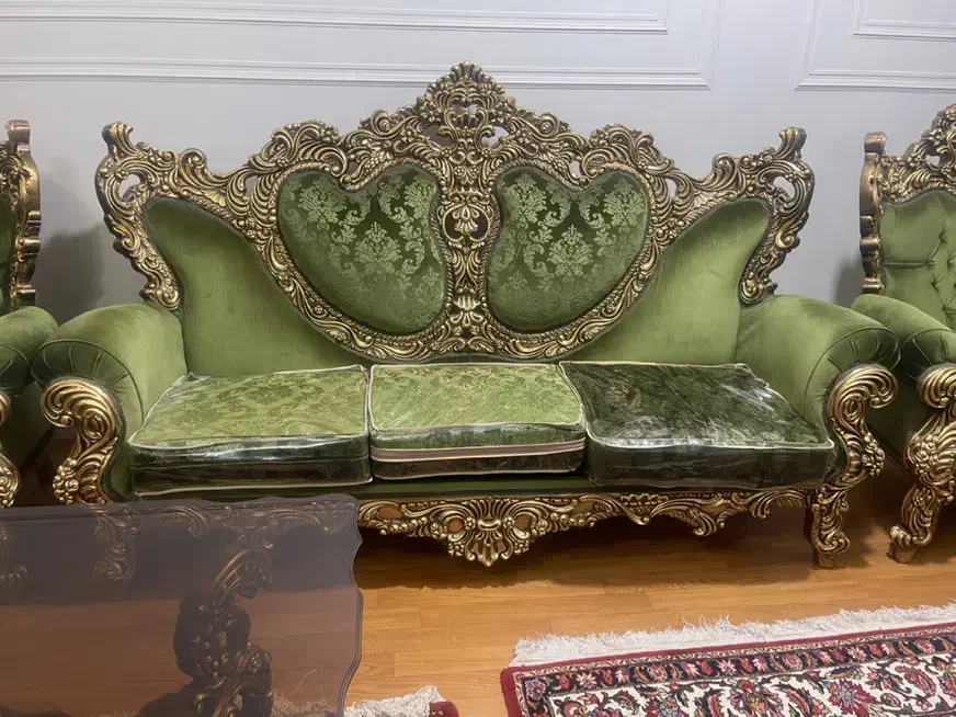 مبل سلطنتی|مبلمان خانگی و میز عسلی|شهرکرد, |دیوار