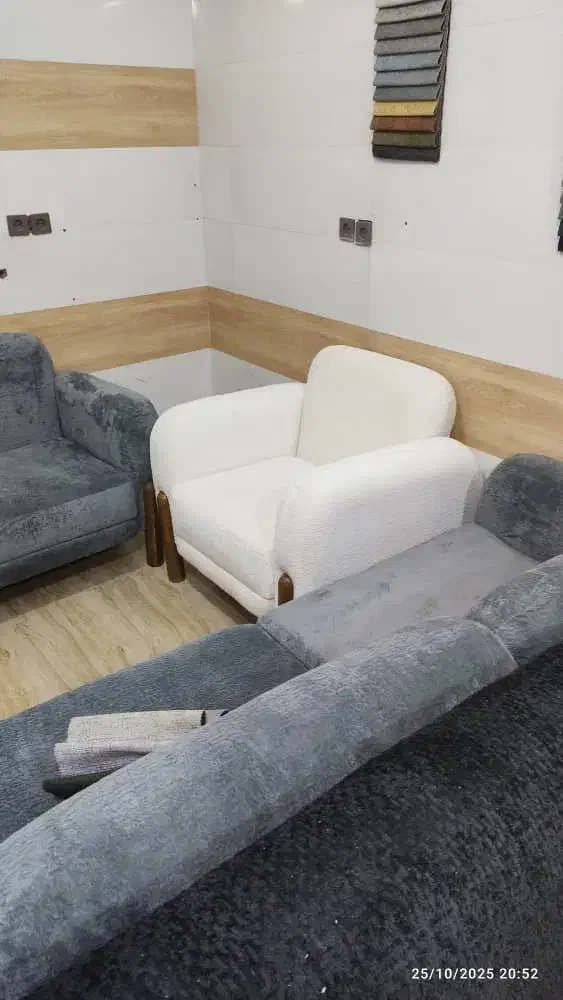 مبل راحتی هشت نفره با ضمانت همراه با میز جلو مبلی|مبلمان خانگی و میز عسلی|چابهار, |دیوار