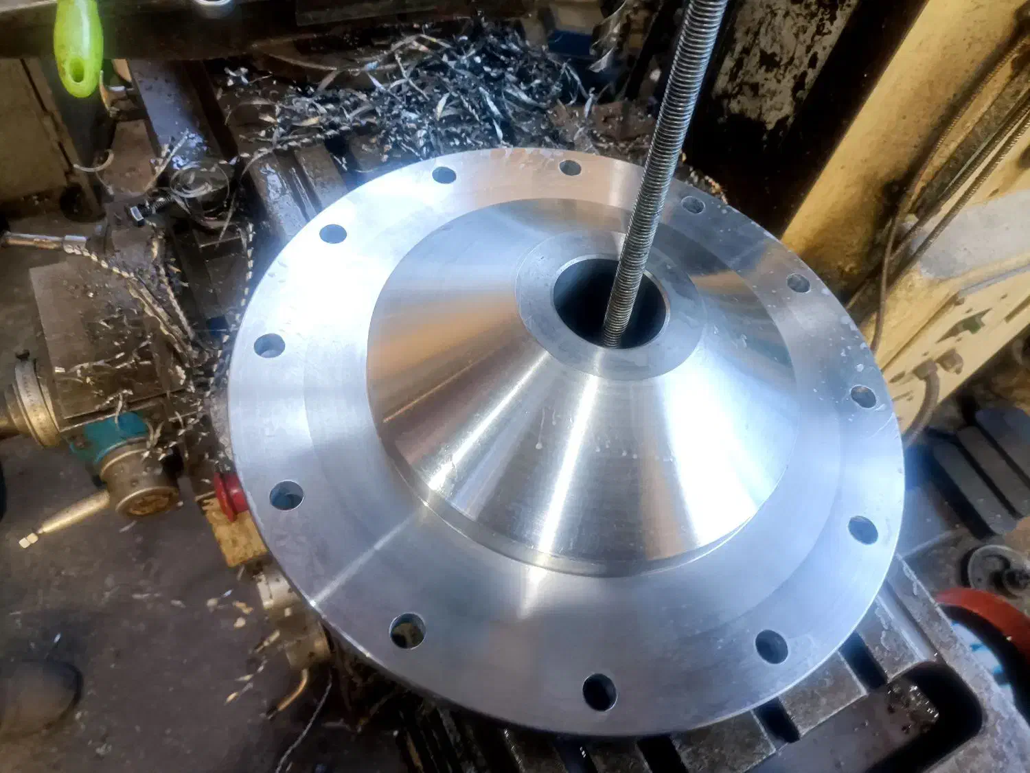 ماشین سازی وخدمات تراشکاری و فرز کاری نیمه سنگین|خدمات پیشه و مهارت|اراک, |دیوار