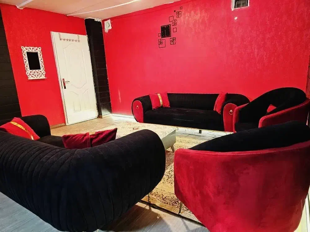 سوئیت واحد مبله روزانه مسافر زوجها و اقامت کوتاه|اجارهٔ کوتاهمدت آپارتمان و سوئیت|تهران, توحید|دیوار