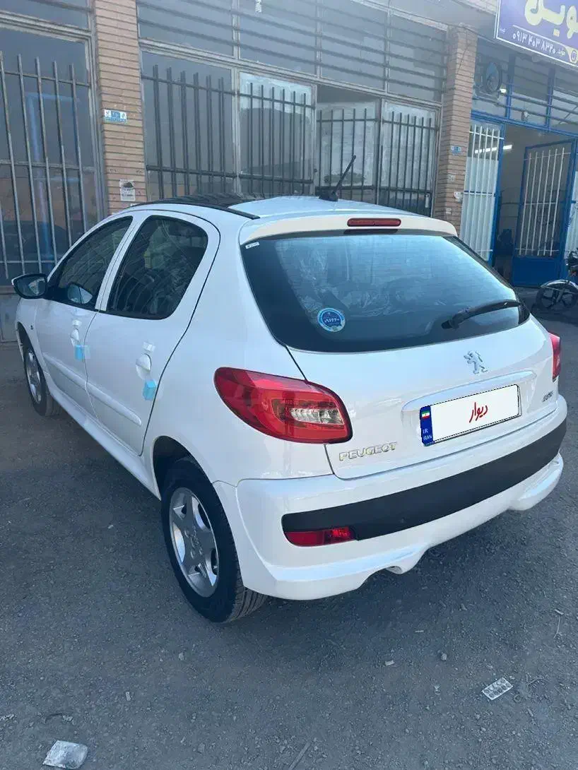 ۲۰۷صفر خشک۱۴۰۳|خودرو سواری و وانت|فولادشهر, B2|دیوار