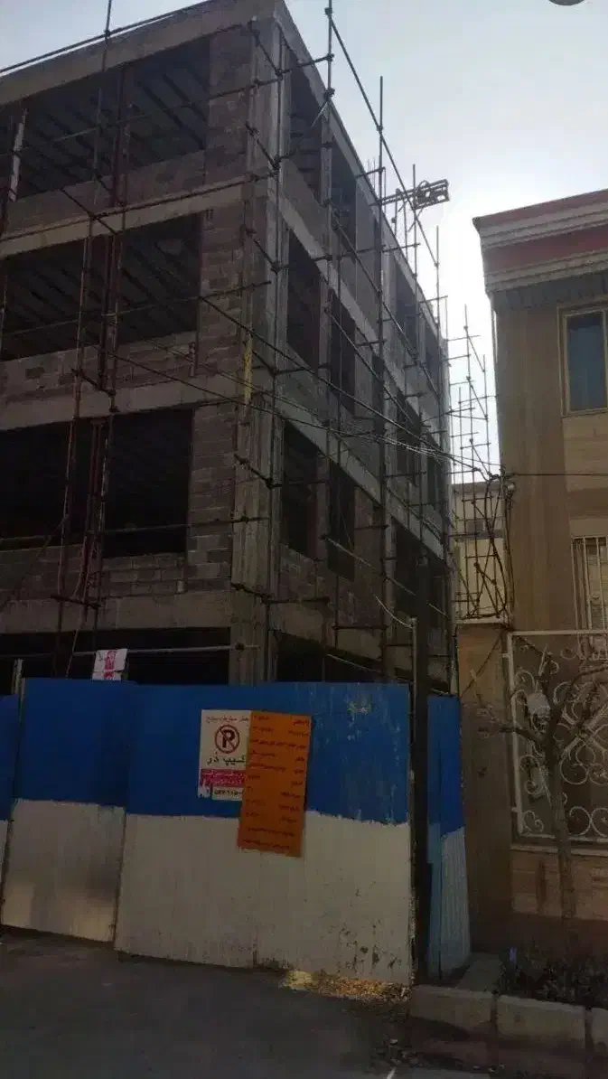 نصب داربست حرفه ای در کل تهران و حومه فوری و ایمن|خدمات پیشه و مهارت|تهران, فلسطین (میدان انقلاب)|دیوار