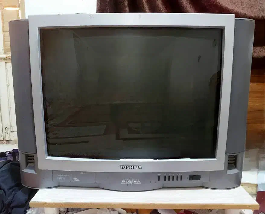 تلویزیون توشیبا اصلی|تلویزیون و پروژکتور|برازجان, |دیوار