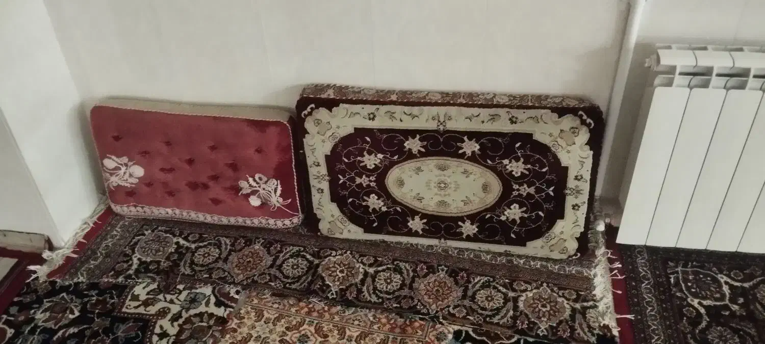 چند دست پشتی متفرقه|پشتی|سنندج, |دیوار