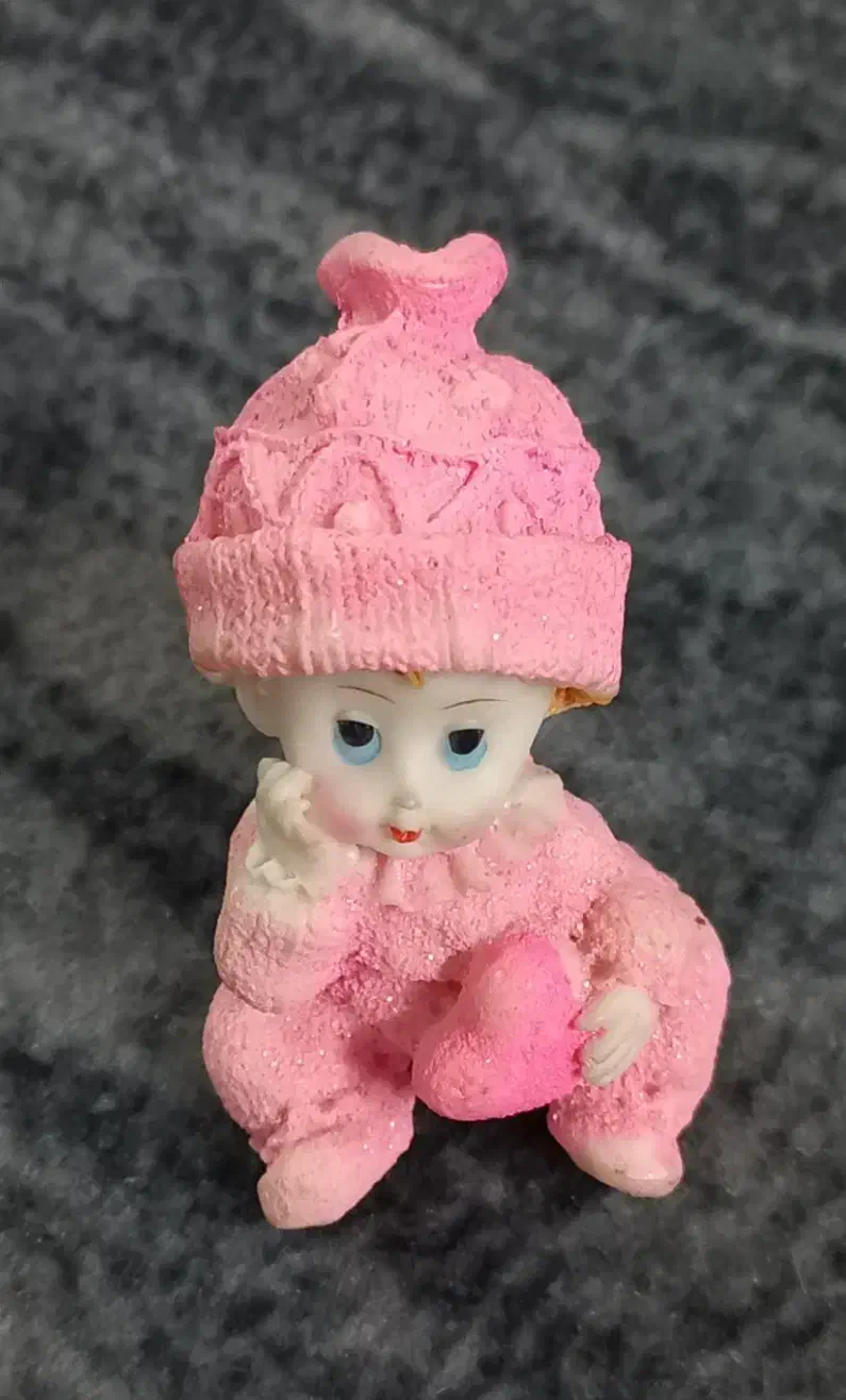 مجسمه عروسک خوشگل صورتی|اسباببازی|رضوانشهر, |دیوار