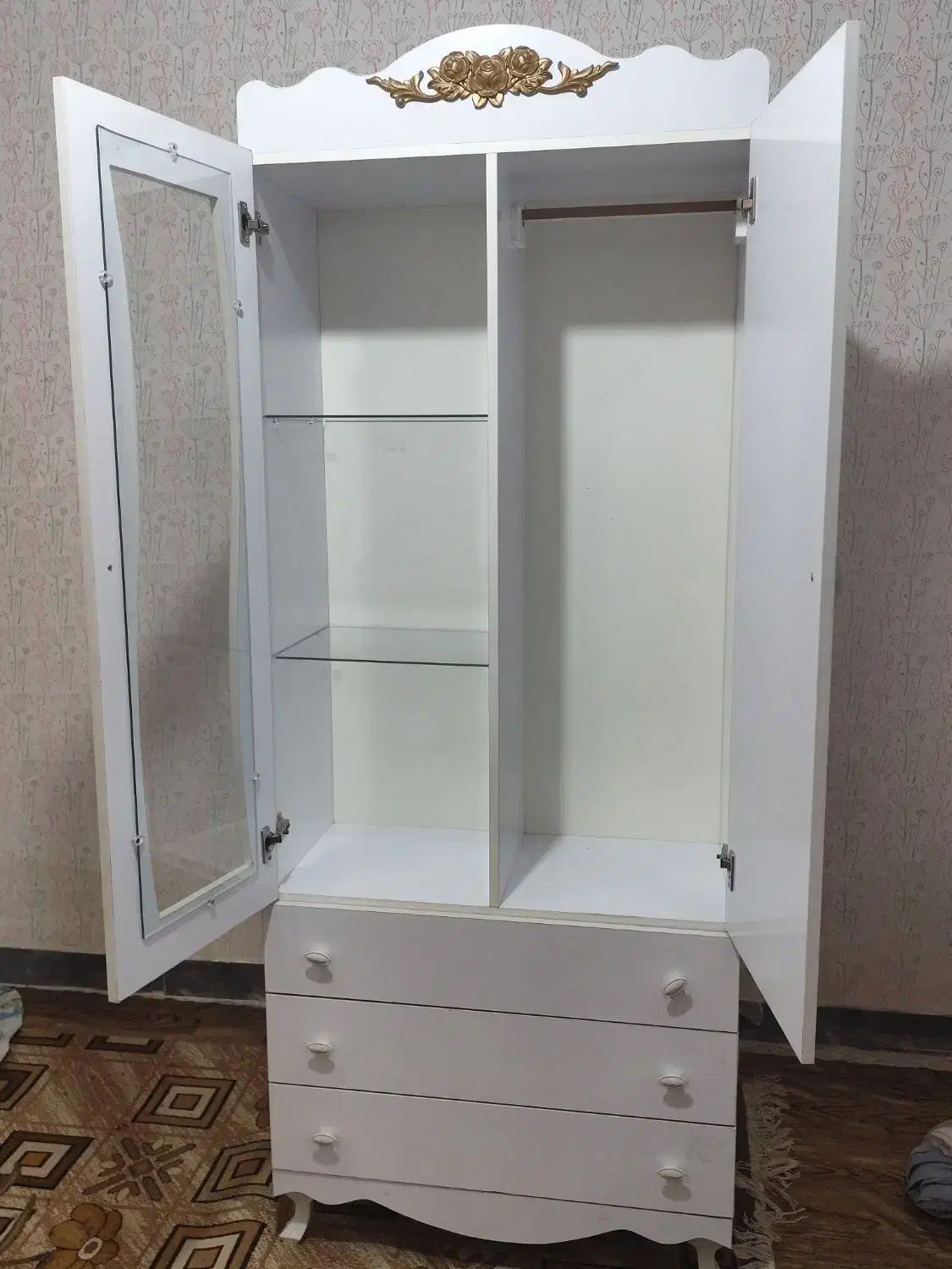 کمد|جاکفشی، کمد، دراور|رشت, دروازه لاکان|دیوار