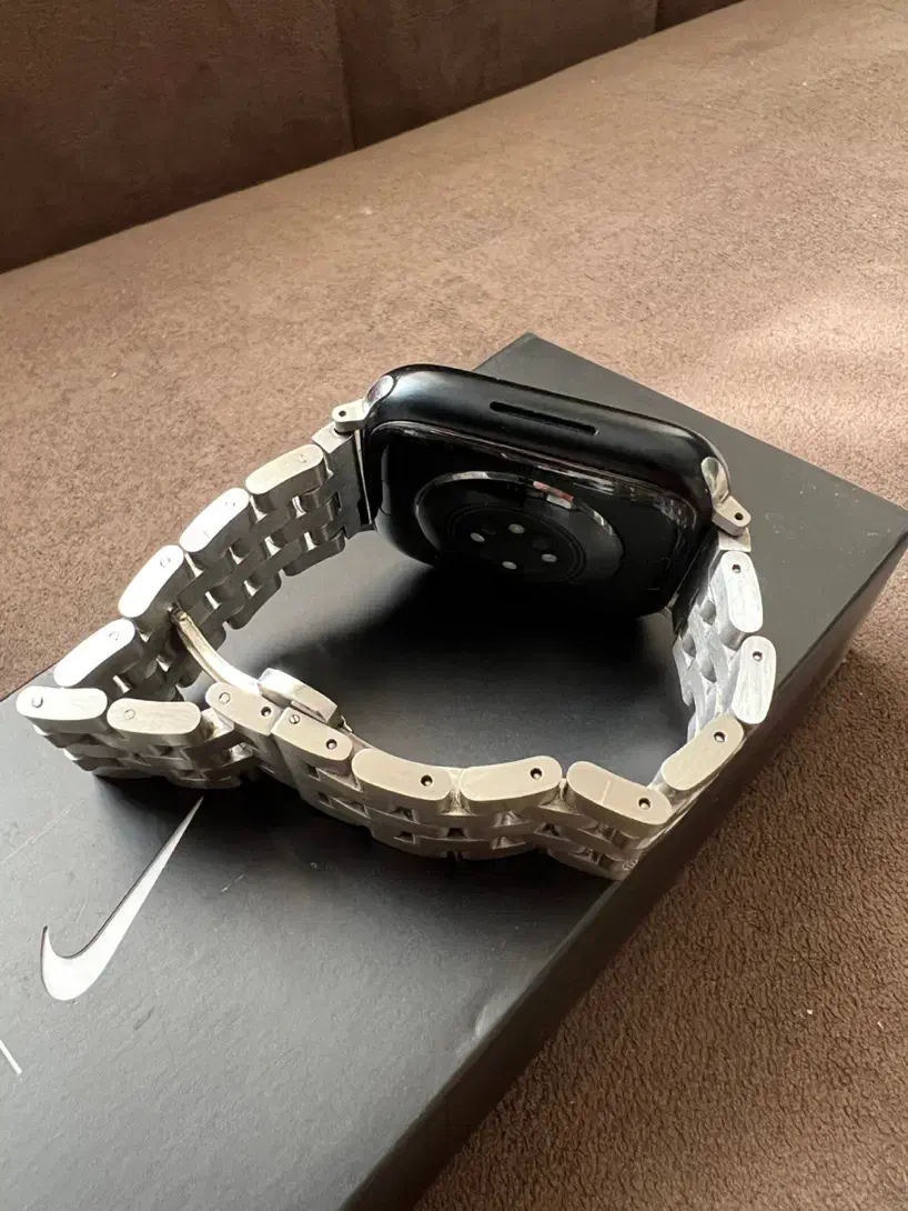 اپل واچ سری ۷ نایکی ۴۵|لوازم جانبی موبایل و تبلت|مشهد, آبکوه|دیوار