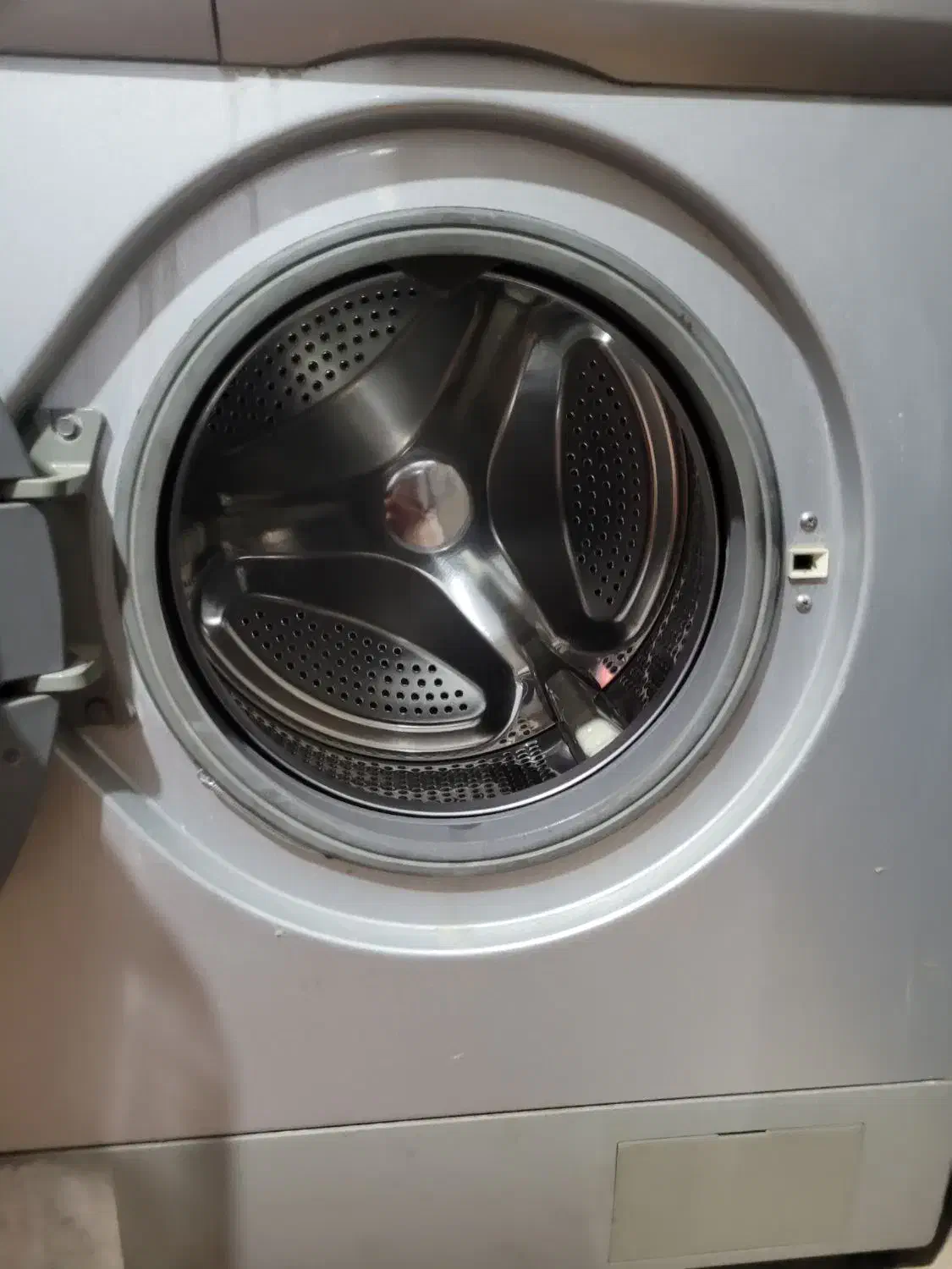 ماشین لباسشویی اسنوا|ماشین لباسشویی و خشککن لباس|کرمان, |دیوار