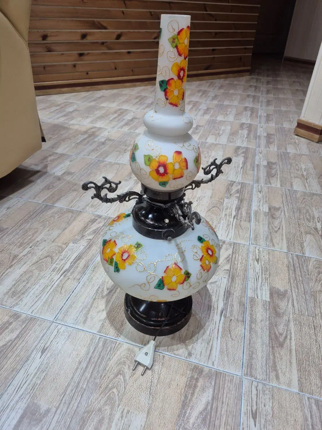 چراغ رومیزی|چراغ خواب و آباژور|اراک, |دیوار