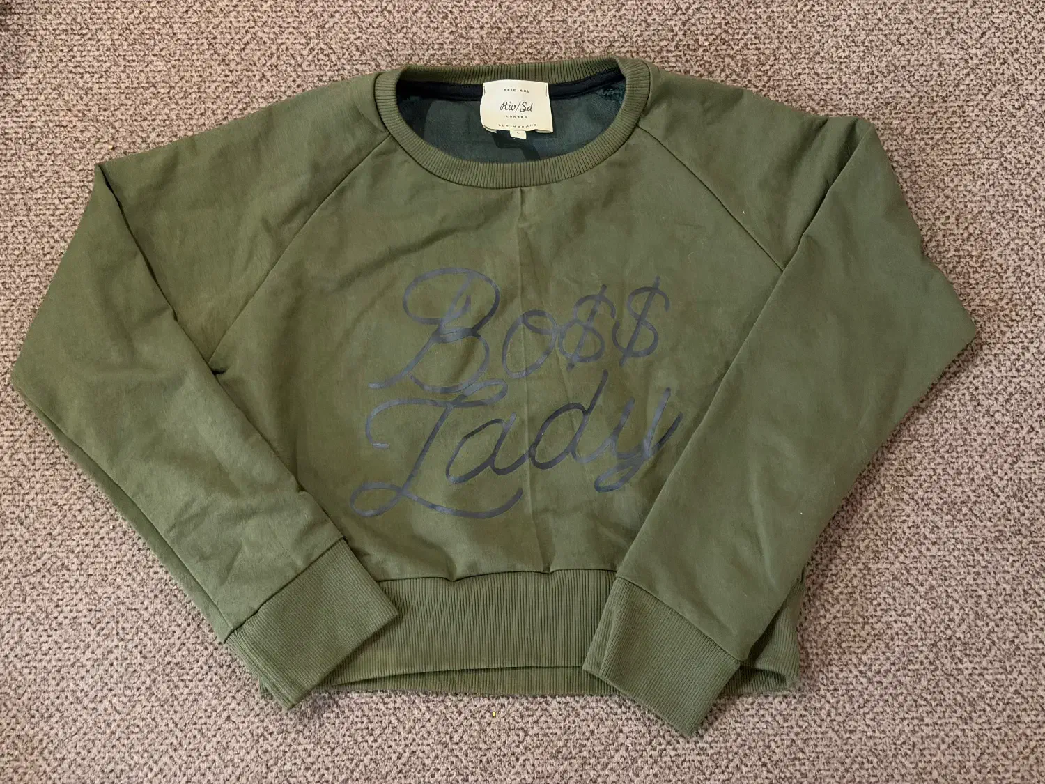 دو عدد نیم تنه در حد نو|لباس|تهران, اختیاریه|دیوار