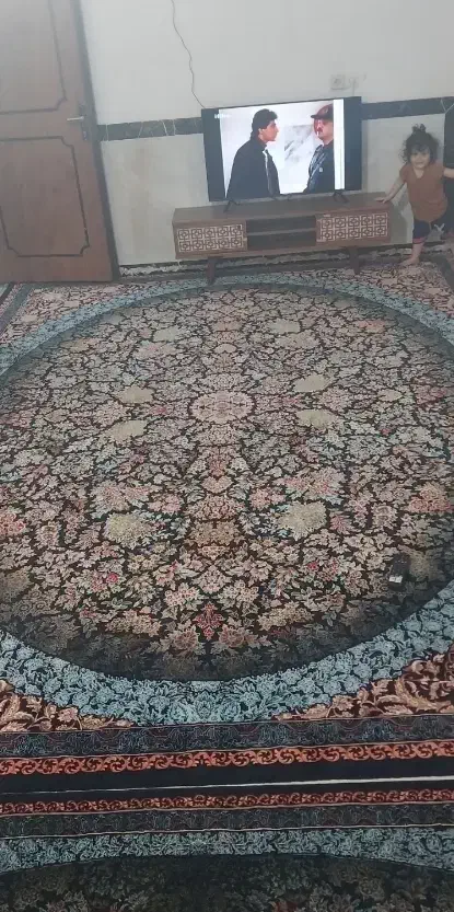 دو تخته فرش ۱۲ متری  حاشیشون فقط فرش داره|فرش|یاسوج, |دیوار