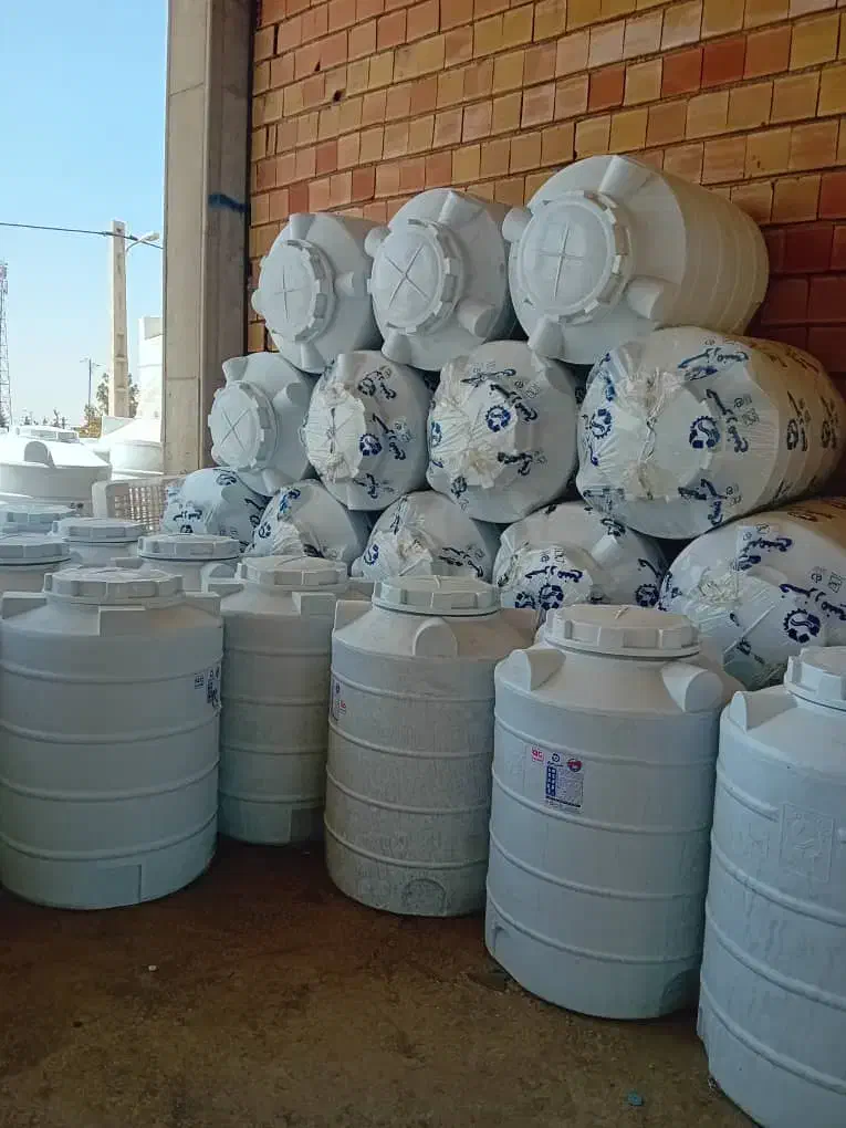 مخزن آب. حمل رایگان تانکر آب ۲۰۰۰ افقی|مصالح و تجهیزات ساختمان|ماهدشت, |دیوار