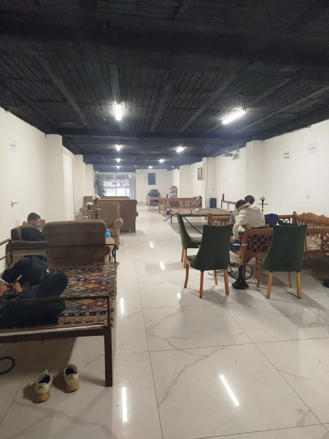 کار در کافه|استخدام خدمات فروشگاه و رستوران|نوشین شهر, |دیوار