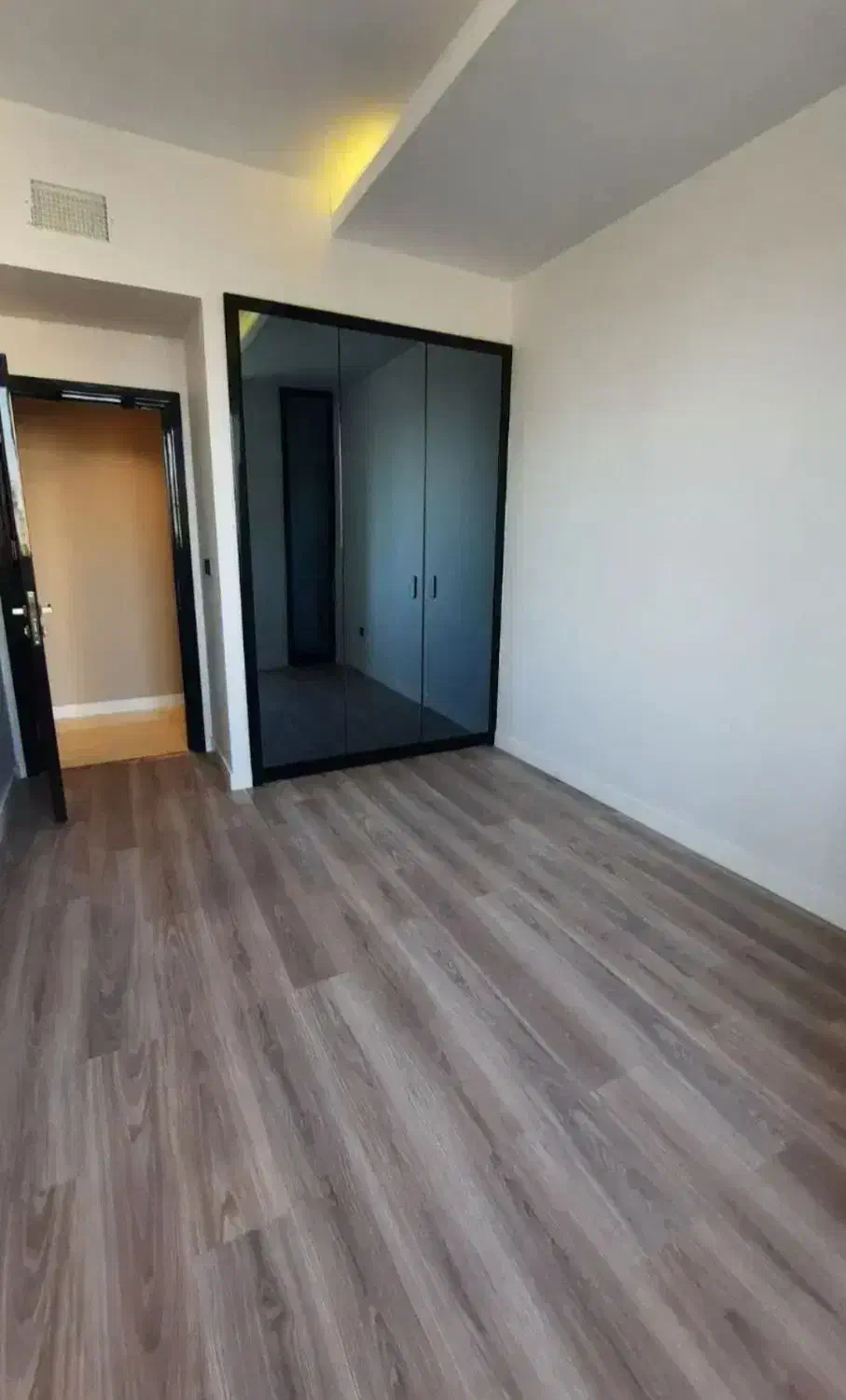 اجاره آپارتمان ۱۷۵ متر/۳خ/۲ پارکینگ/جهانتاب