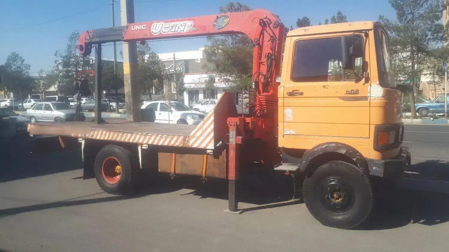 جرثقیل خاور ۶۰۸ با دستگاه یوکن|خودرو سنگین|تاکستان, |دیوار