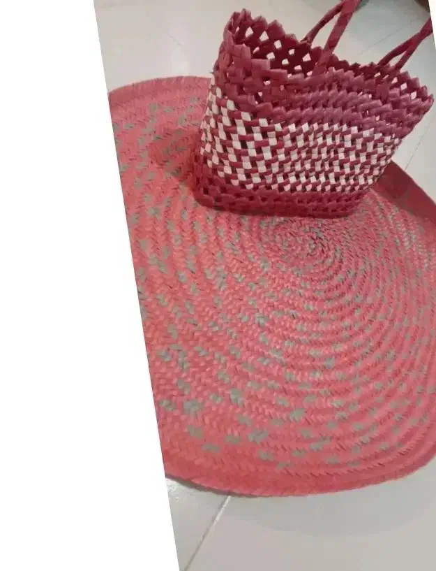 زیر انداز و زننبیل ساحلی|پادری|همدان, |دیوار